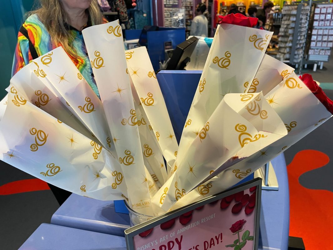 disneyquest logo flower paper 0763