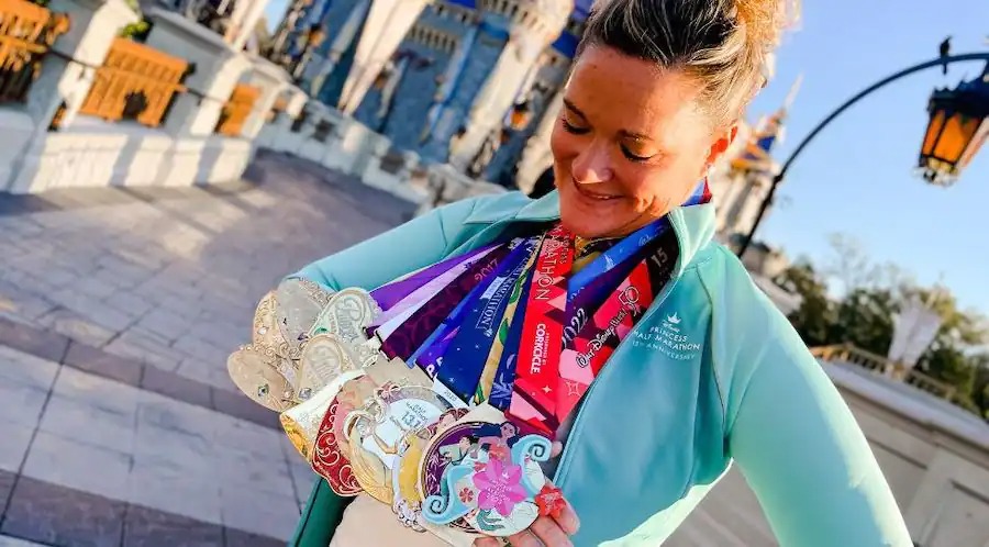 wdw princess half marathon 2023 merch 8