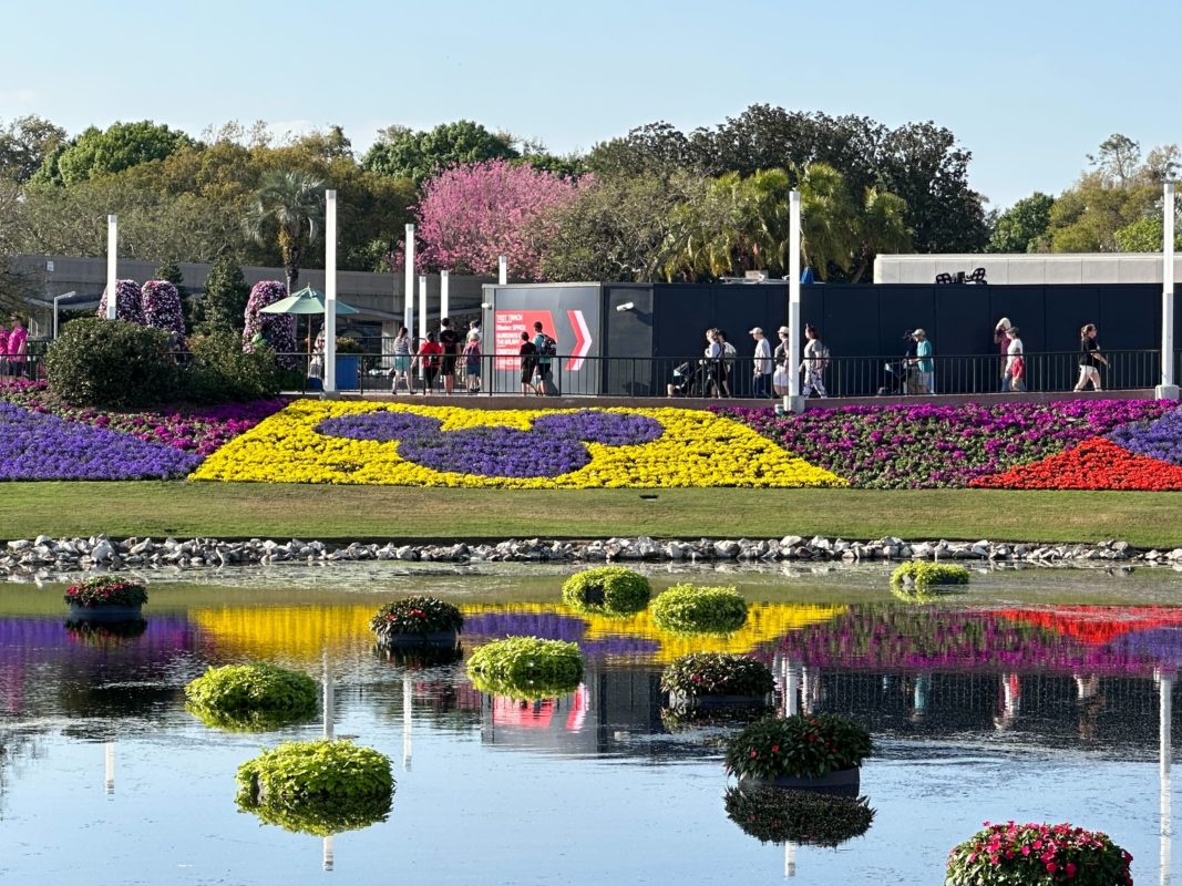 2023 epcot festival blooms 0242