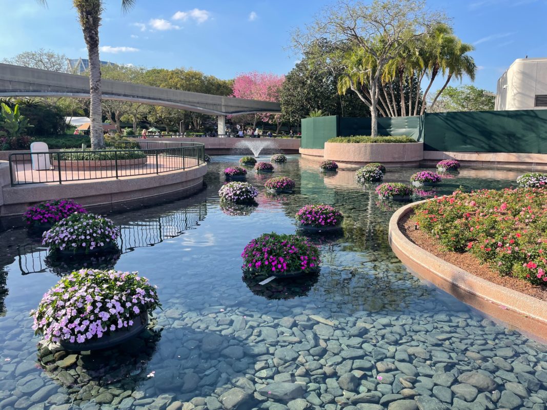 2023 epcot floating gardens 2915