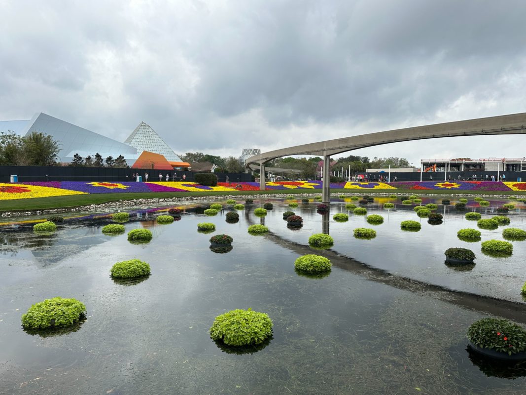 2023 epcot floating gardens 6301