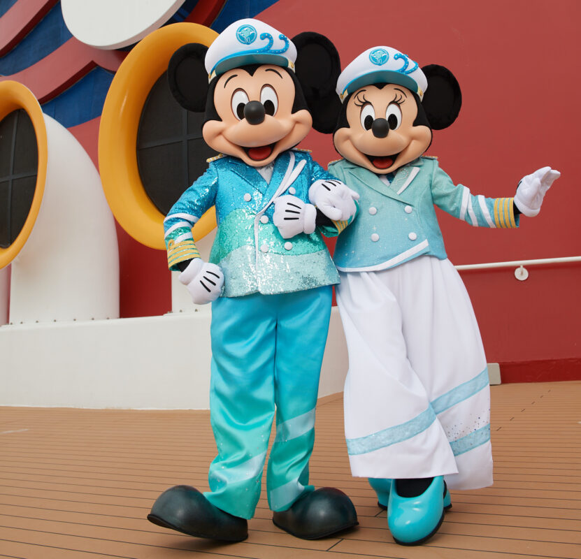 Disney Cruise Line 25 Mickey Minnie CostumesCover