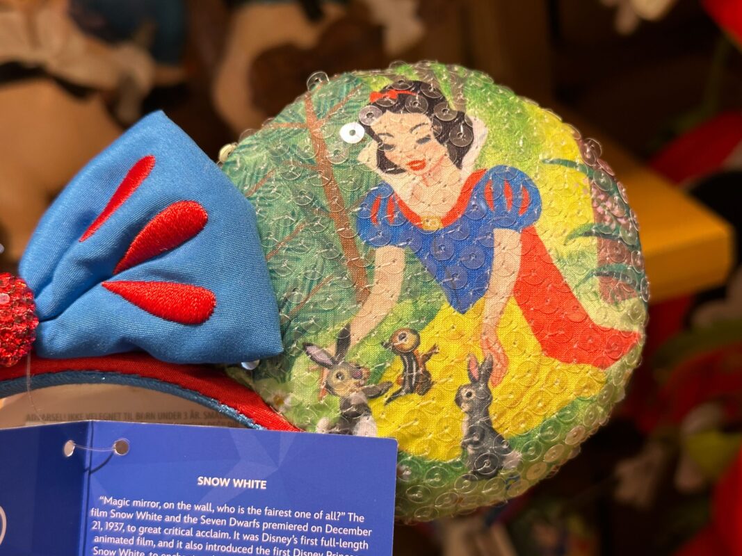 The 1930s Disney100 Decades Collection Brings Snow White, Clarabelle ...