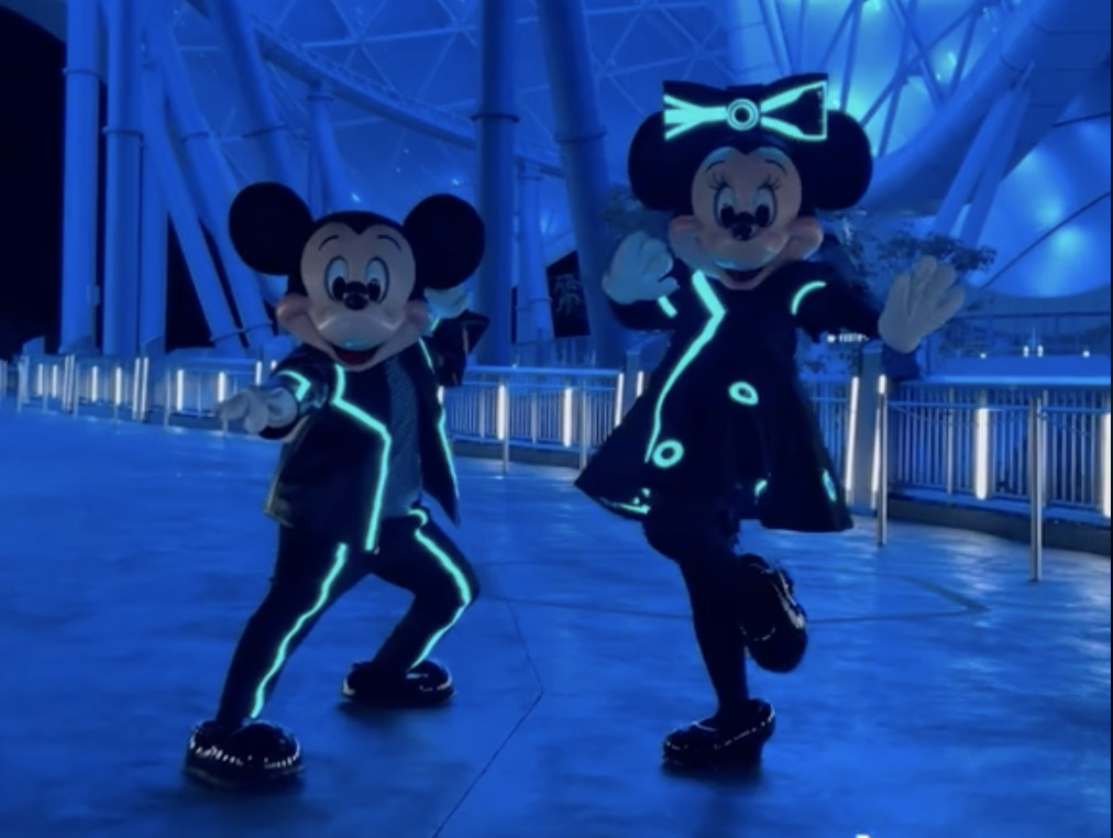 Tron Lightcycle / Run costumes for Minnie and Mickey!