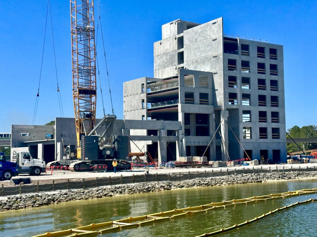 Polynesian Village Resort construction at Walt Disney World