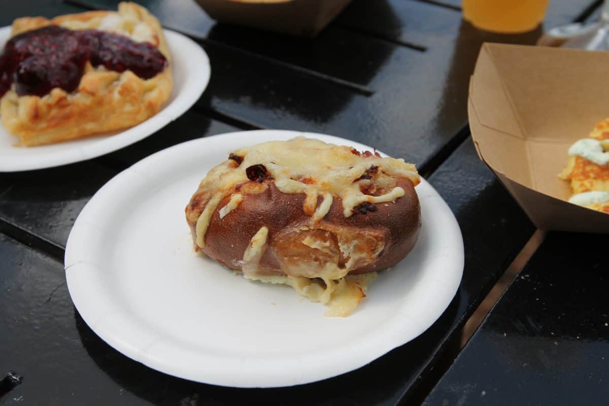 epcot germany toasted pretzel bread 1