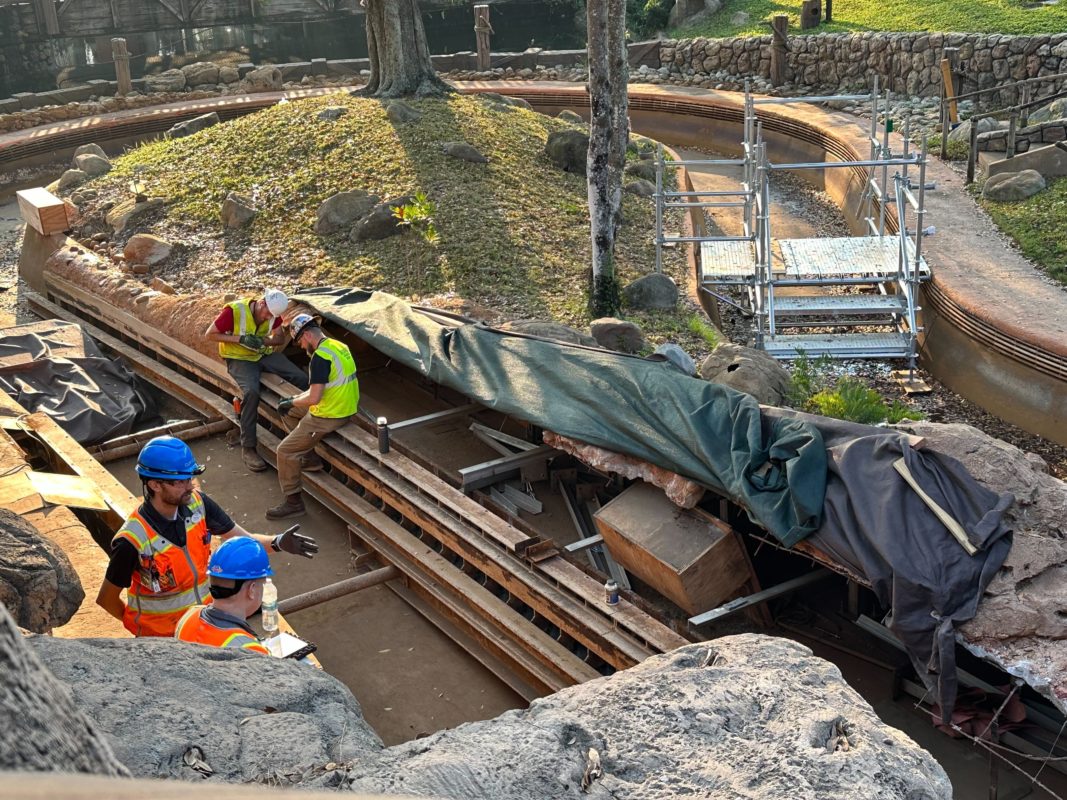 splash mountain march 2 2023 construction 7324