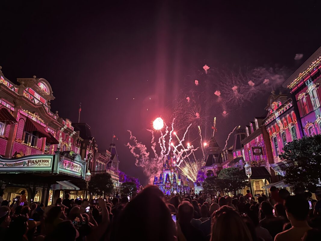 Happily Ever After Nighttime Spectacular Return Performance Magic Kingdom April 3 2023 00006