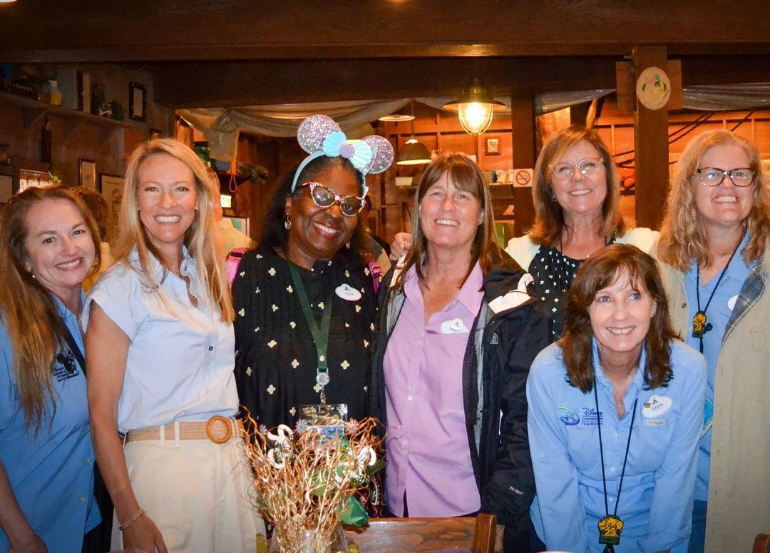 WDW DAK 25th anniversary opening day Cast Members 1