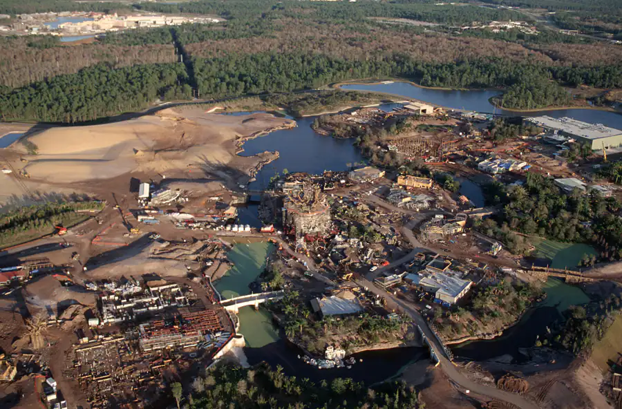 animal kingdom construction