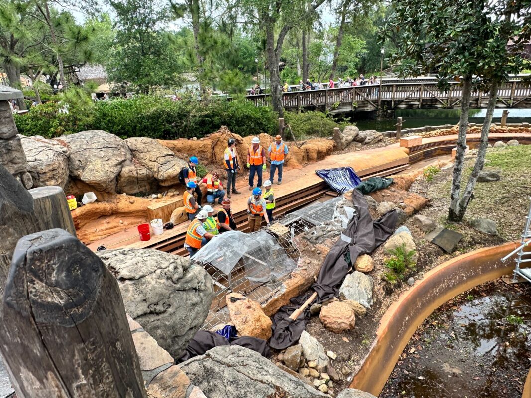 splash mountain construction april 13 2023 8040