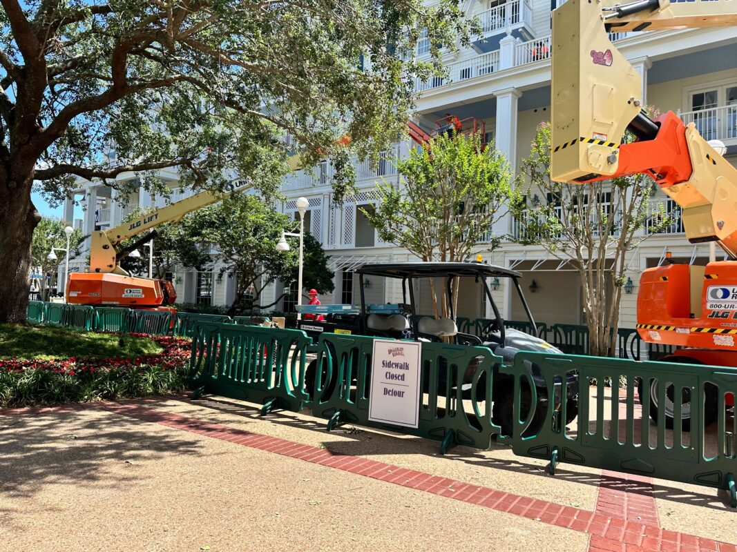 boardwalk balcony construction 0954