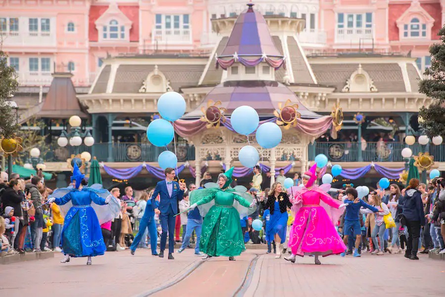 make a wish parade disneyland paris 2