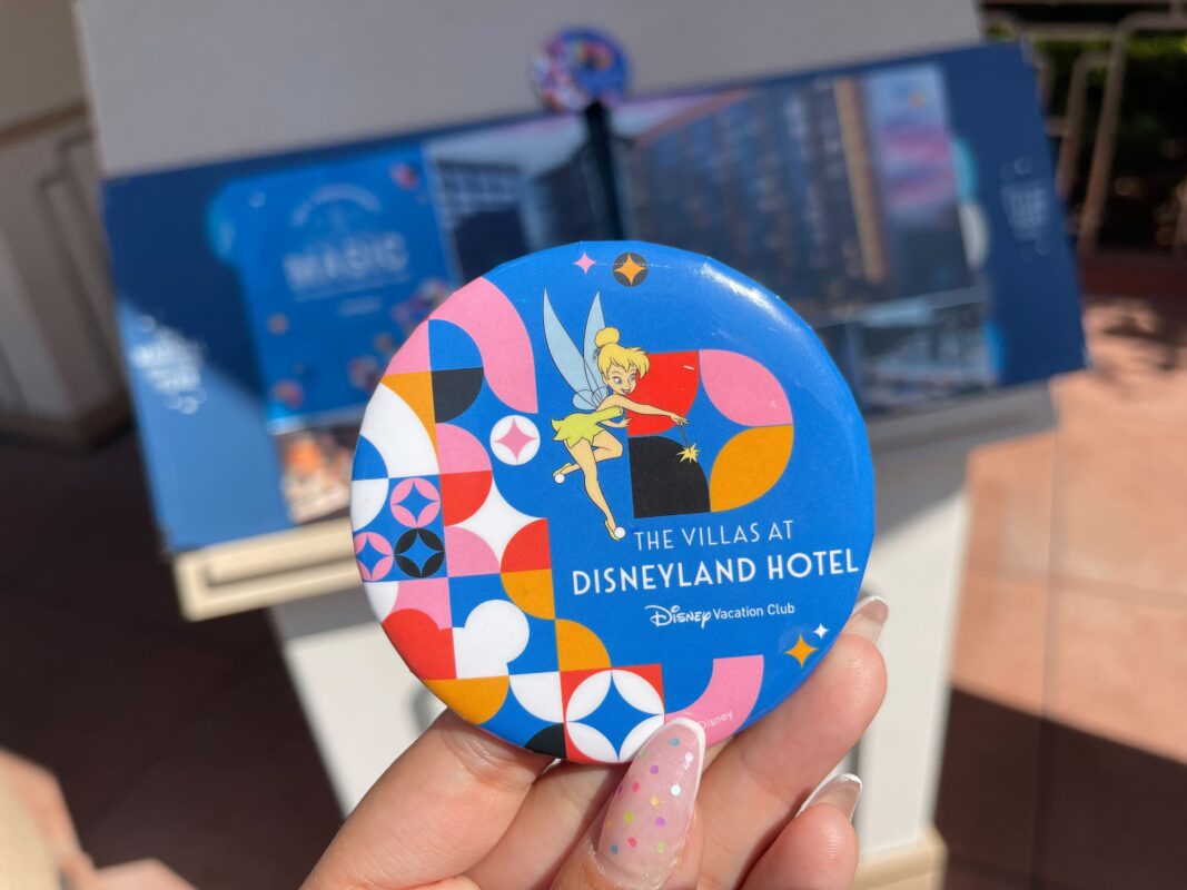 villas at Disneyland hotel sticker button 3019