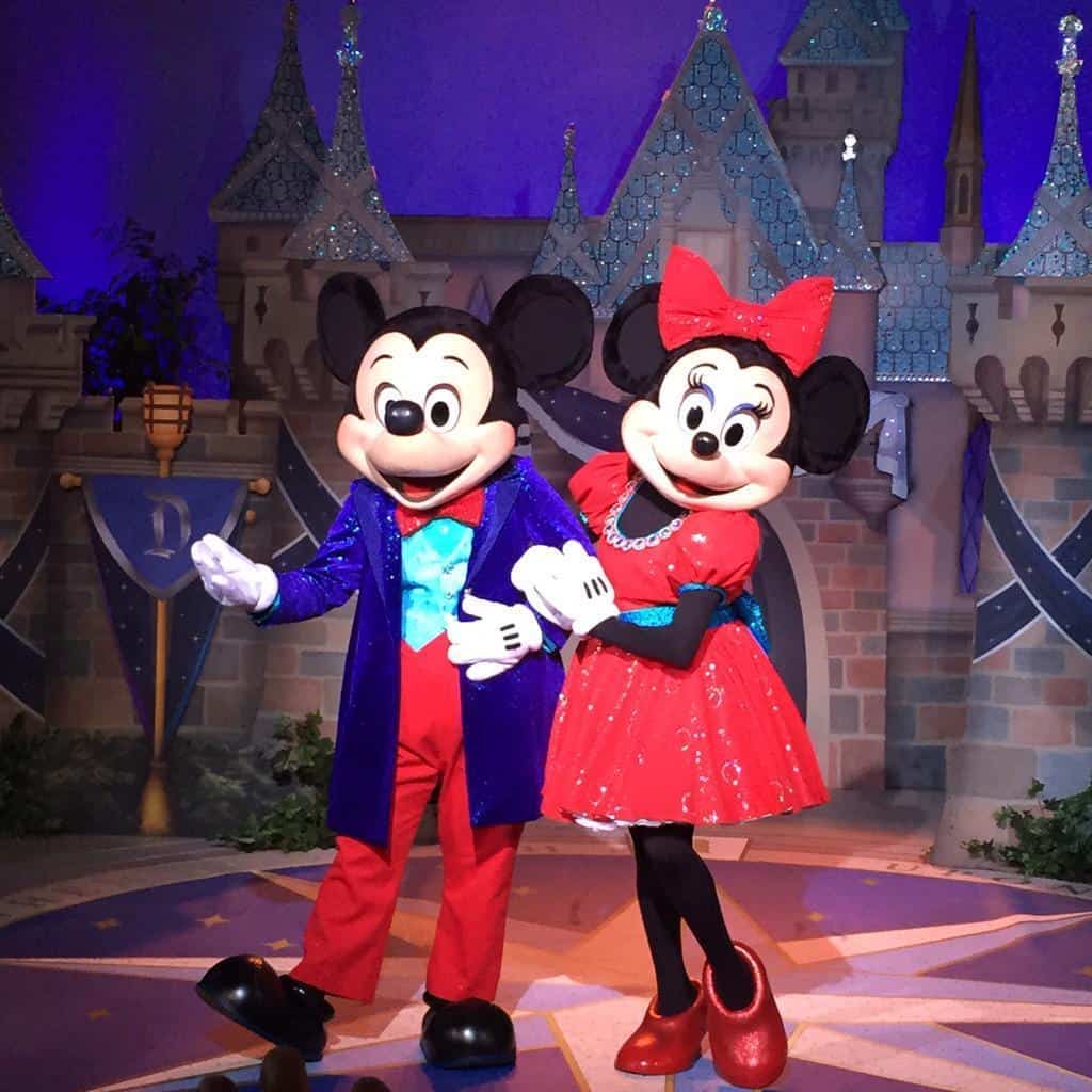 PHOTO: Mickey and Minnie Mouse to Greet Guests in Diamond-Studded Duds ...