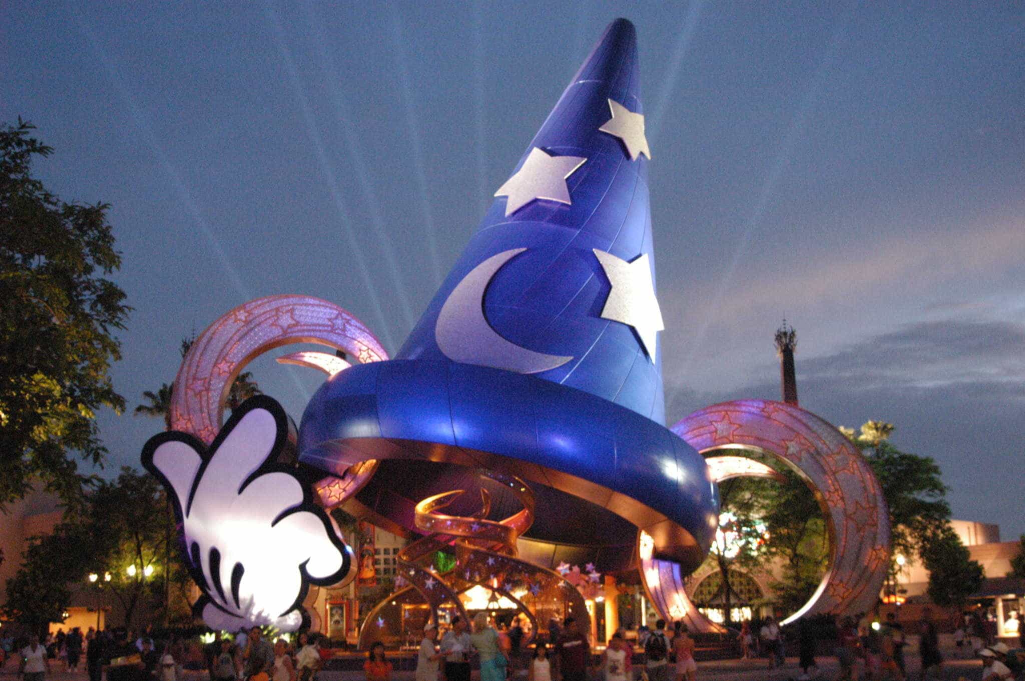 hollywood studios sorcerer's hat