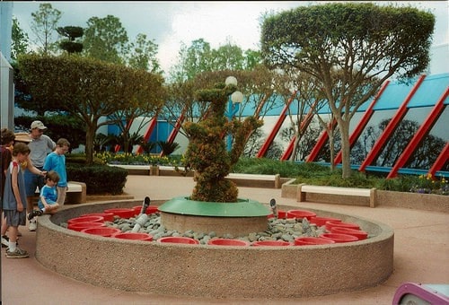 A Figment topiary of a smaller size graced the exterior of the pavilion many years ago.